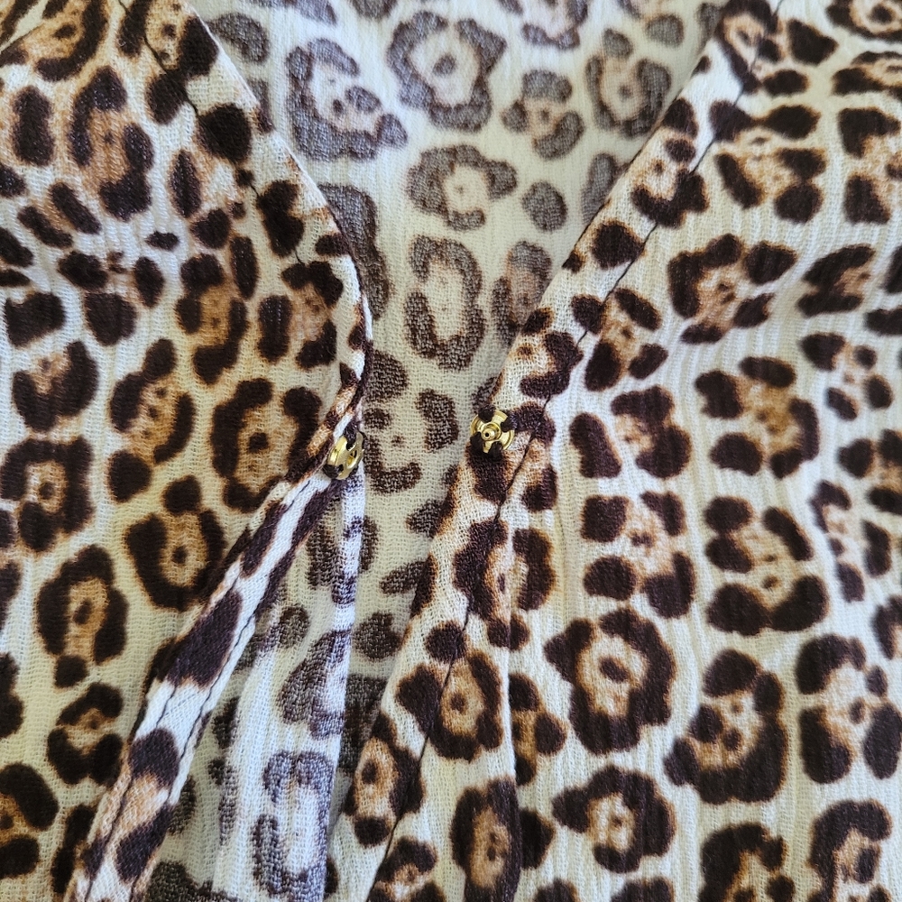 Michael Kors Leopard🐆 Print Faux Crossover Blouse - Picture 12 of 15